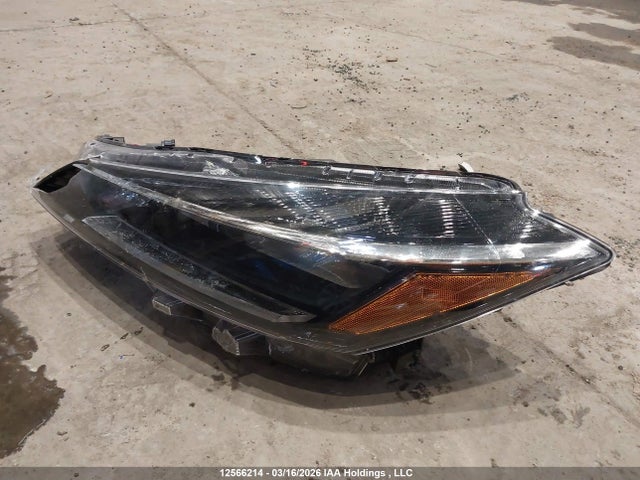 2021 Nissan Kicks Sr მანქანა იყიდება აუქციონზე, vin: 3N1CP5DV7ML530957, აუქციონის ნომერი: 12566214