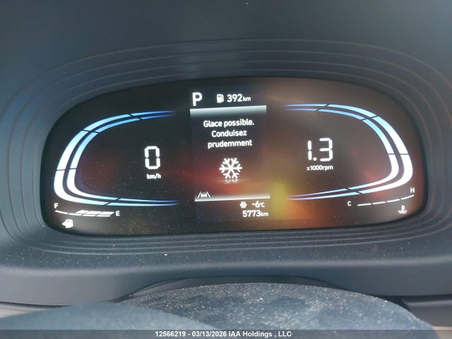 KMHRC8A3XSU352144 Hyundai Venue Ultimate W/denim Interior (ivt)