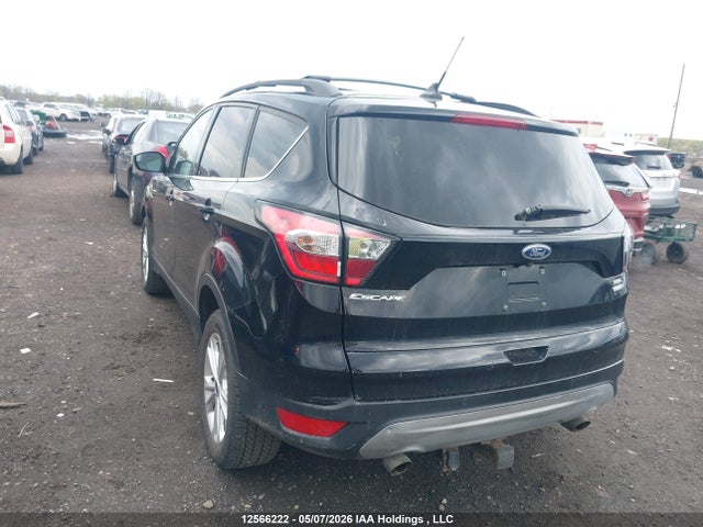 1FMCU9HDXJUC42278 Ford ESCAPE SEL