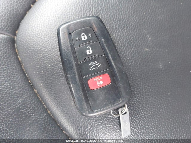 5TDGZRBH2MS530050 Toyota Highlander Xle