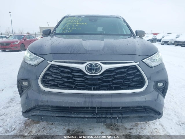 5TDGZRBH2MS530050 Toyota Highlander Xle