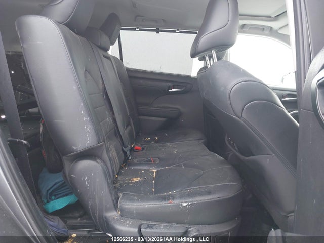 5TDGZRBH2MS530050 Toyota Highlander Xle