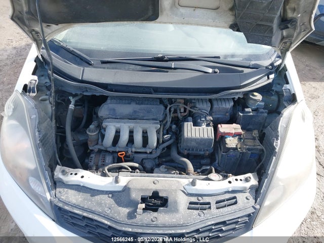 2013 Honda Fit Sport მანქანა იყიდება აუქციონზე, vin: LUCGE8H70D3008759, აუქციონის ნომერი: 12566245