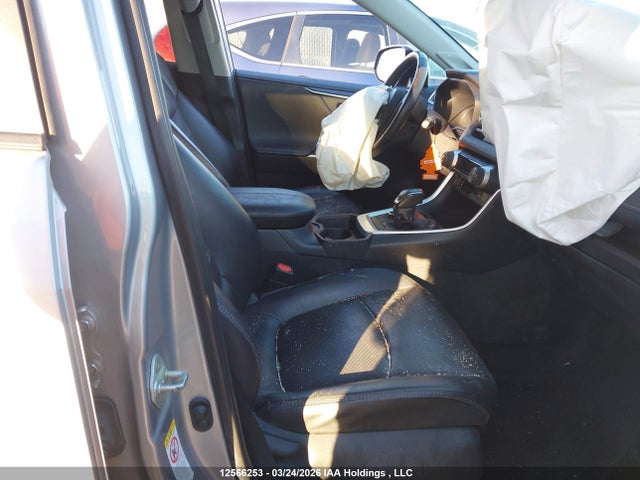 2019 Toyota Rav4 Limited მანქანა იყიდება აუქციონზე, vin: 2T3D1RFV7KW005698, აუქციონის ნომერი: 12566253