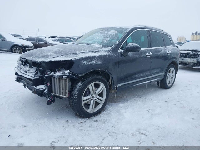 12566254 :رقم المزاد ، WVGDP9BP3FD006240 vin ، 2015 Volkswagen Touareg 3.0 Tdi Execline/3.0 Tdi Highline مزاد بيع