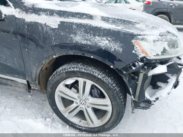 12566254 :رقم المزاد ، WVGDP9BP3FD006240 vin ، 2015 Volkswagen Touareg 3.0 Tdi Execline/3.0 Tdi Highline مزاد بيع