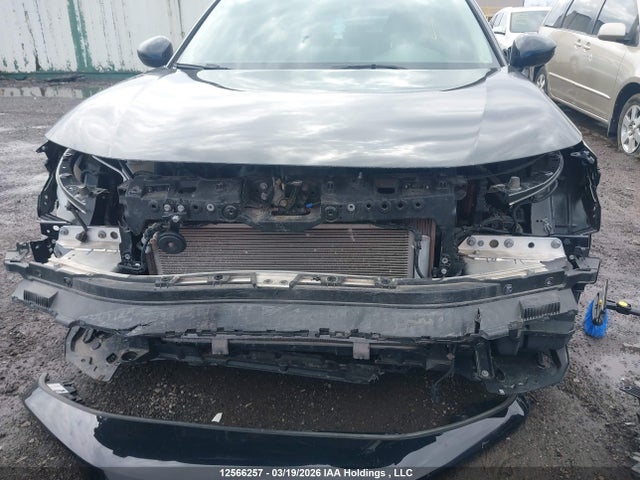2HGFE2F2XNH105116 Honda Civic