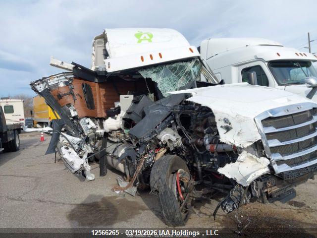 12566265 :رقم المزاد ، 1FUJHHDR5PLNV7721 vin ، 2023 Freightliner New Cascadia 126 مزاد بيع