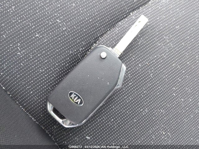 3KPF54AD6ME318982 KIA FORTE EX