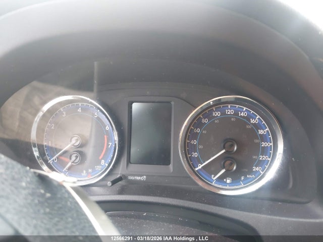 2T1BURHE3KC196543 Toyota Corolla