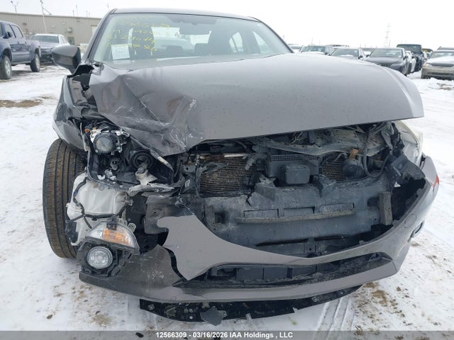 JM1BM1V70E1129074 Mazda 3 TOURING