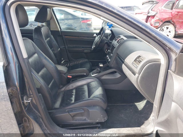 2010 Volkswagen Jetta მანქანა იყიდება აუქციონზე, vin: 3VWRL8AJ2AM084855, აუქციონის ნომერი: 12566315