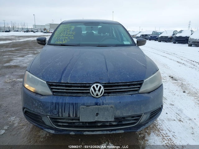 12566317 :رقم المزاد ، 3VWDX7AJ5BM005902 vin ، 2011 Volkswagen Jetta 2.5l Comfortline/2.5l Sportline مزاد بيع