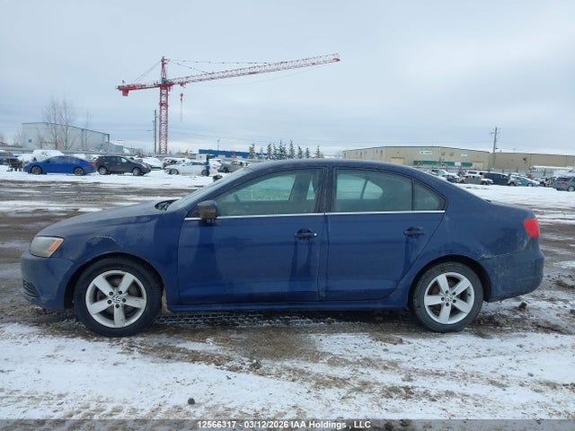 12566317 :رقم المزاد ، 3VWDX7AJ5BM005902 vin ، 2011 Volkswagen Jetta 2.5l Comfortline/2.5l Sportline مزاد بيع