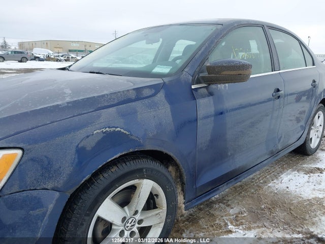 12566317 :رقم المزاد ، 3VWDX7AJ5BM005902 vin ، 2011 Volkswagen Jetta 2.5l Comfortline/2.5l Sportline مزاد بيع
