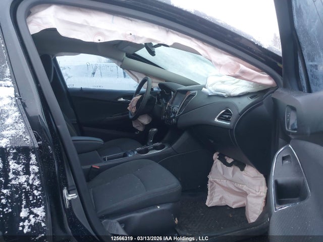 3G1BE6SM1HS586069 Chevrolet Cruze Lt Auto