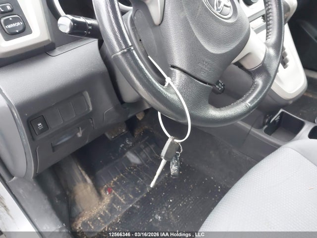 12566346 :رقم المزاد ، 2T1KE4EEXAC034718 vin ، 2010 Toyota Corolla Matrix S مزاد بيع