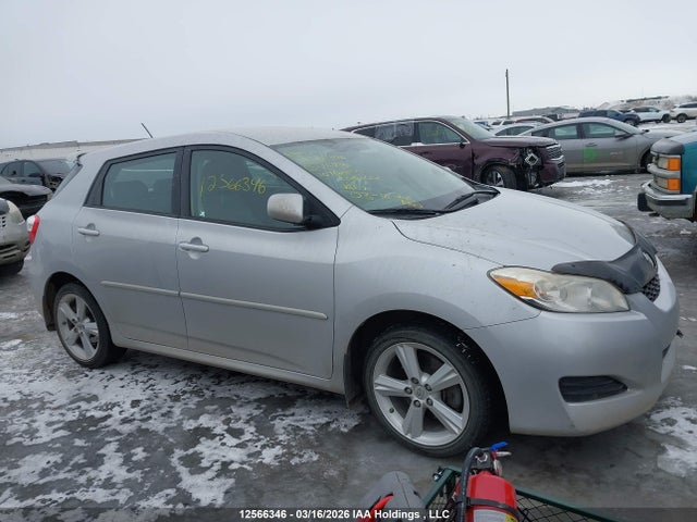 12566346 :رقم المزاد ، 2T1KE4EEXAC034718 vin ، 2010 Toyota Corolla Matrix S مزاد بيع
