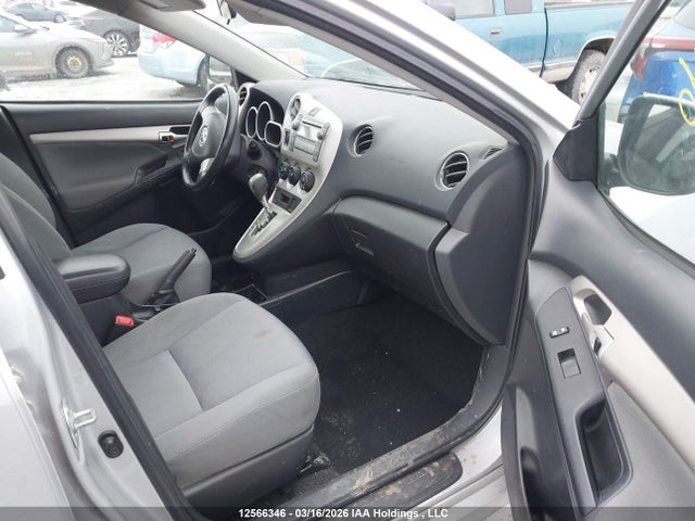 12566346 :رقم المزاد ، 2T1KE4EEXAC034718 vin ، 2010 Toyota Corolla Matrix S مزاد بيع