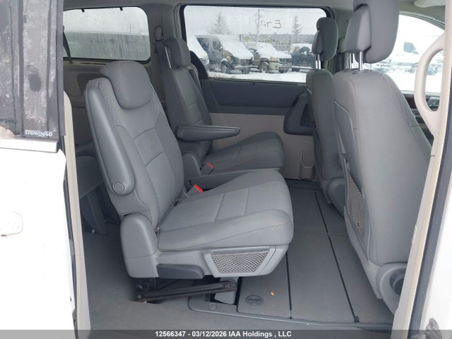 Продажа на аукционе авто 2010 Chrysler Town & Country Touring, vin: 2A4RR5DX5AR381783, номер лота: 12566347