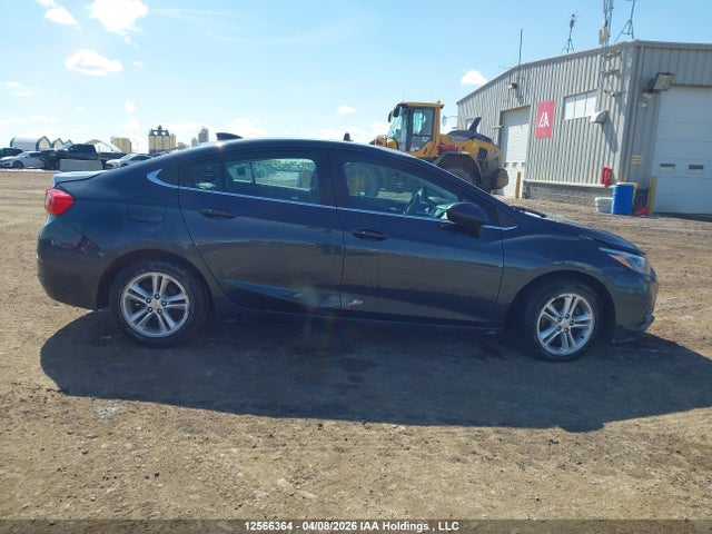 1G1BE5SM5H7272823 Chevrolet Cruze Lt Auto