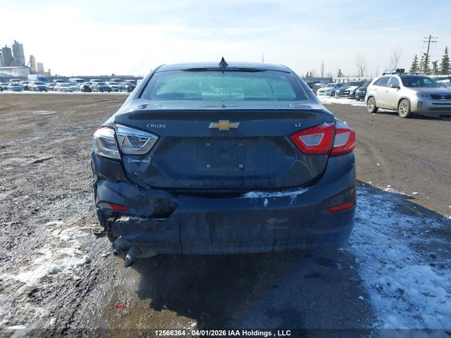 1G1BE5SM5H7272823 Chevrolet Cruze Lt Auto