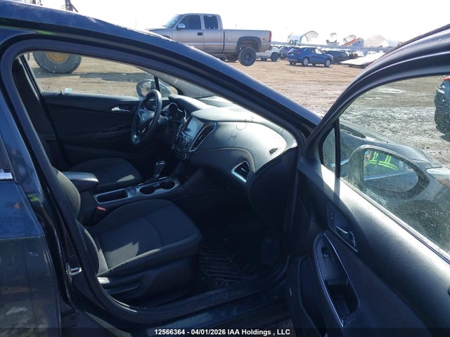 1G1BE5SM5H7272823 Chevrolet Cruze Lt Auto