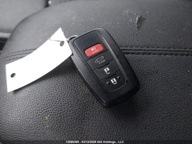 2T3RWRFV6MW107813 Toyota Rav4 Hybrid Xle