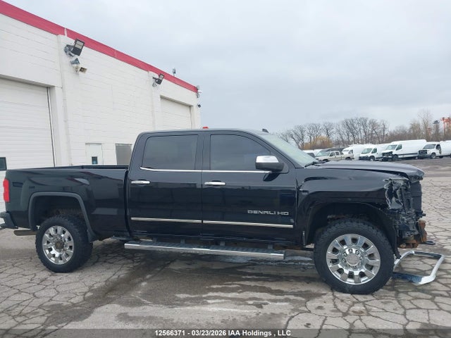 1GT120EG6FF666354 GMC Sierra K2500 Denali