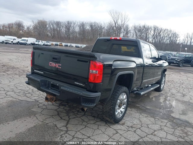 1GT120EG6FF666354 GMC Sierra K2500 Denali