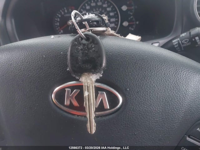 12566372 :رقم المزاد ، KNAFG528797281589 vin ، 2009 Kia Rondo Ex/ex-premium/lx مزاد بيع