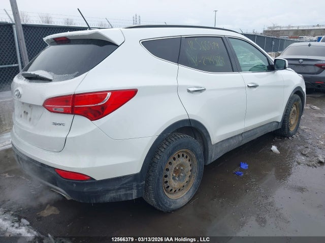 5XYZU3LB2FG244424 Hyundai Santa Fe
