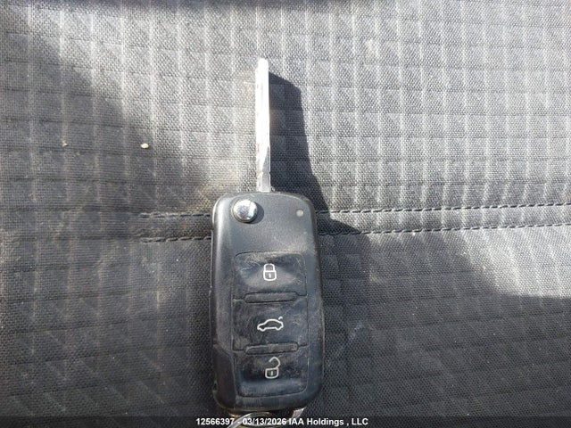12566397 :رقم المزاد ، 3VW2B7AJ4HM331317 vin ، 2017 Volkswagen Jetta مزاد بيع