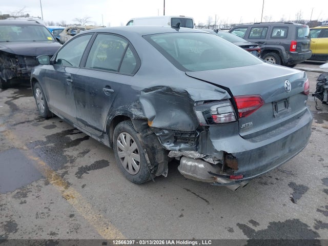 12566397 :رقم المزاد ، 3VW2B7AJ4HM331317 vin ، 2017 Volkswagen Jetta مزاد بيع