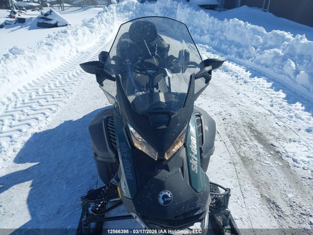 2BPSAERJ6RV000108 Skidoo Expedition