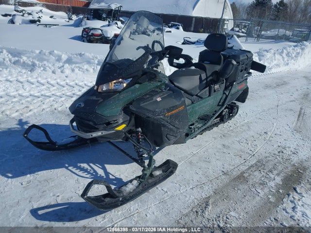 2BPSAERJ6RV000108 Skidoo Expedition