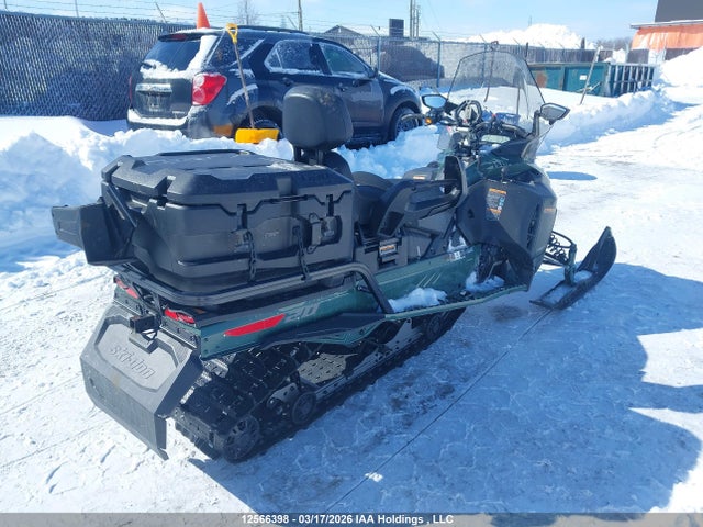 2BPSAERJ6RV000108 Skidoo Expedition