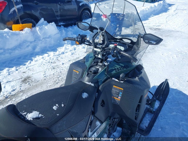 2BPSAERJ6RV000108 Skidoo Expedition