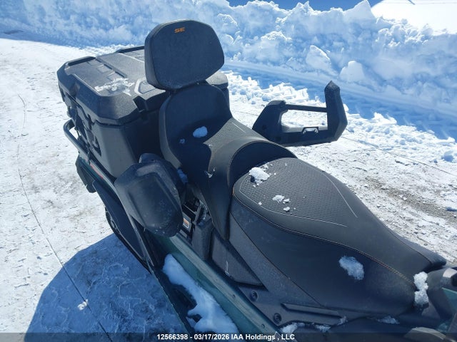 2BPSAERJ6RV000108 Skidoo Expedition