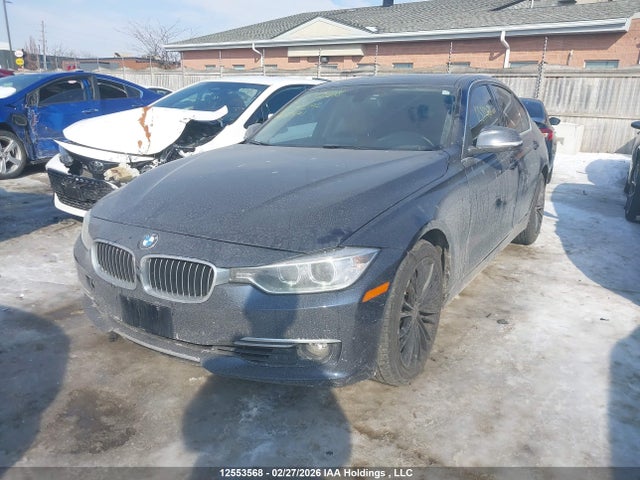 2014 Bmw 328 Xi მანქანა იყიდება აუქციონზე, vin: WBA3B3C52EJ982192, აუქციონის ნომერი: 12553568