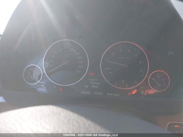 2014 Bmw 328 Xi მანქანა იყიდება აუქციონზე, vin: WBA3B3C52EJ982192, აუქციონის ნომერი: 12553568