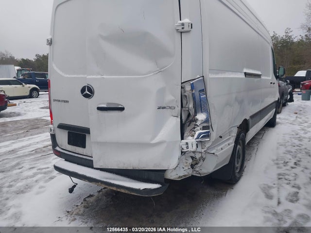 12566435 :رقم المزاد ، W1Y4KCHY1RP698559 vin ، 2024 Mercedes-benz Sprinter 2500 مزاد بيع