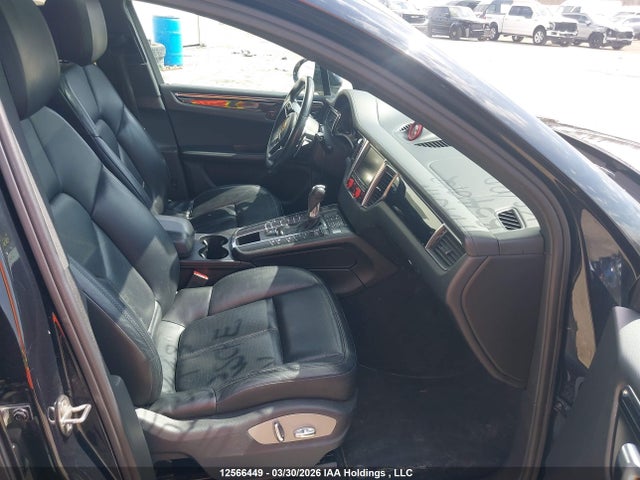 Auction sale of the 2015 Porsche Macan S, vin: WP1AB2A54FLB54012, lot number: 12566449