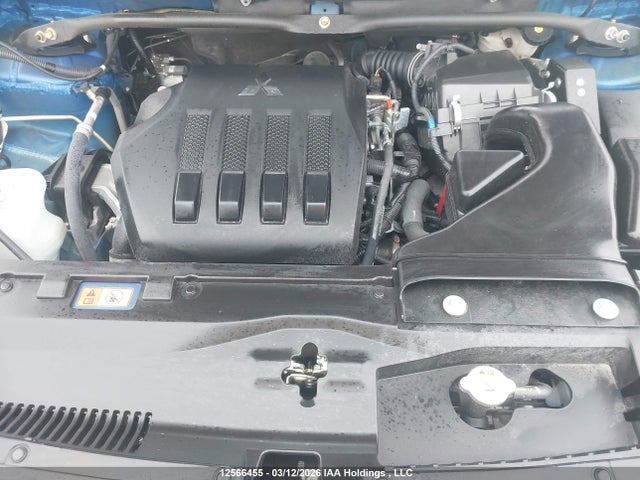 JA4ATUAAXSZ606389 Mitsubishi Eclipse Cross Es