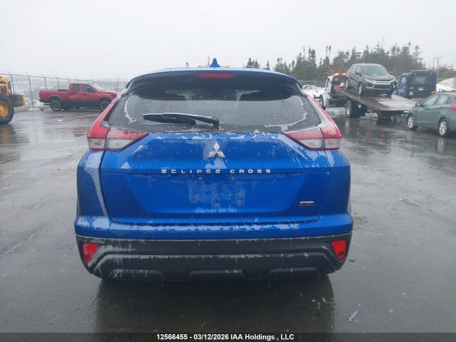 JA4ATUAAXSZ606389 Mitsubishi Eclipse Cross Es