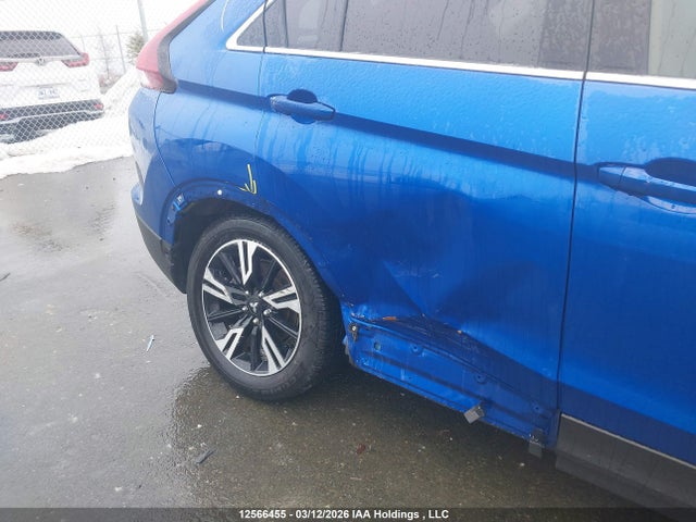 JA4ATUAAXSZ606389 Mitsubishi Eclipse Cross Es