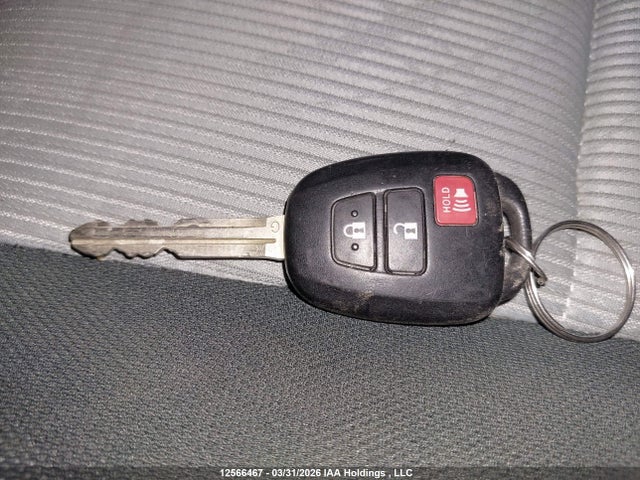 12566467 :رقم المزاد ، JTDKDTB31C1504304 vin ، 2012 Toyota Prius مزاد بيع