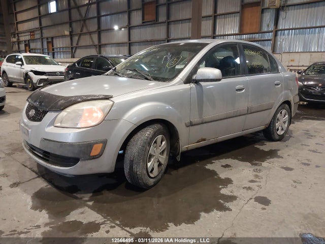 12566495 :رقم المزاد ، KNADE123966172515 vin ، 2006 Kia Rio مزاد بيع