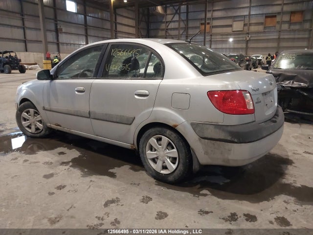 12566495 :رقم المزاد ، KNADE123966172515 vin ، 2006 Kia Rio مزاد بيع