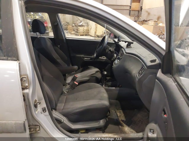 12566495 :رقم المزاد ، KNADE123966172515 vin ، 2006 Kia Rio مزاد بيع
